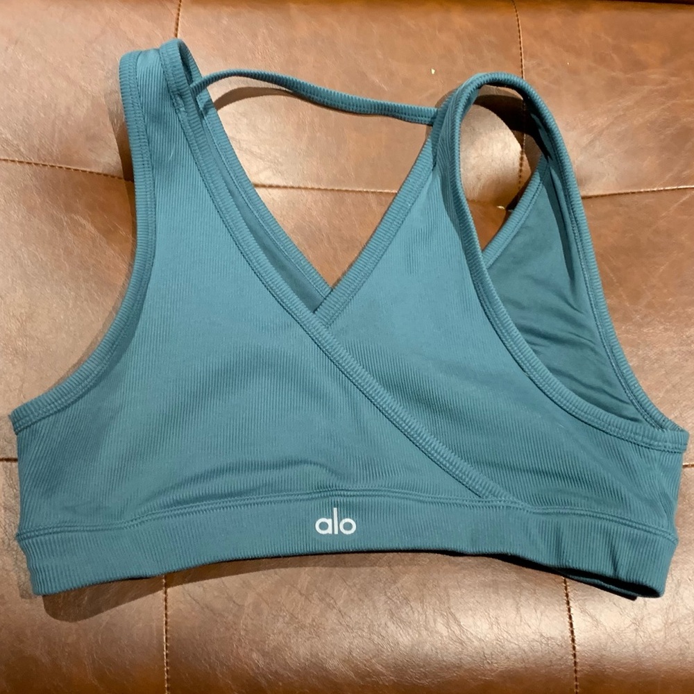 Alo workout bra